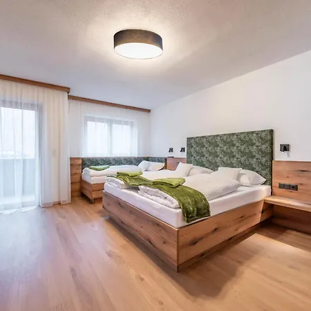 Kreuzjoch-3 By Interhome *